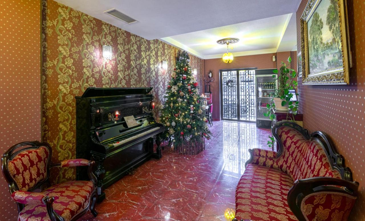 - Granada - Boutique Hotel - Tbilisi - ภายนอก รูปภาพ