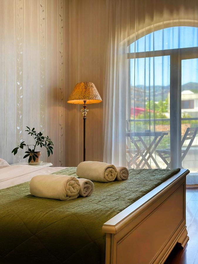 - Granada - Boutique Hotel - Tbilisi - ภายนอก รูปภาพ